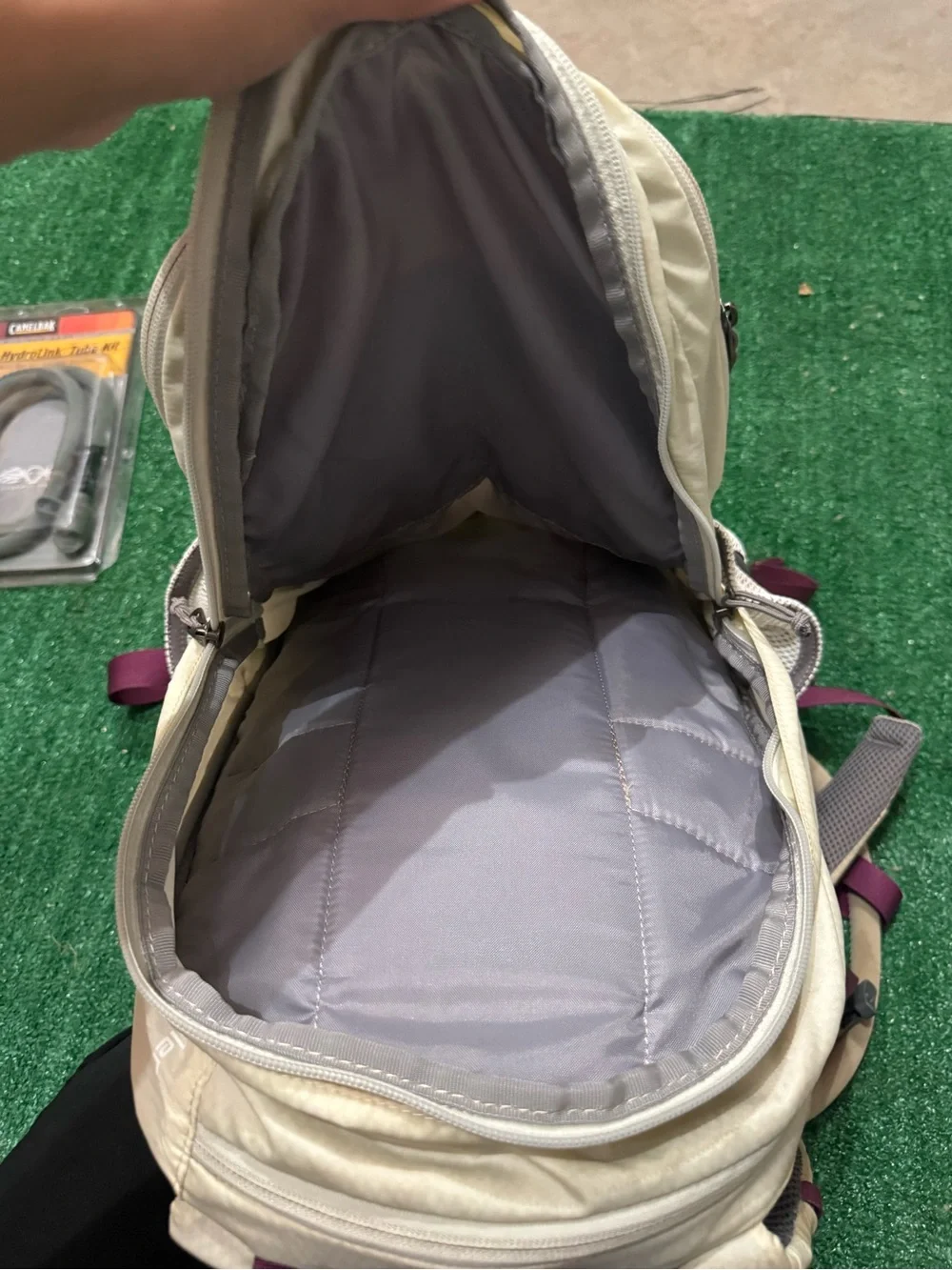 Camelbak womens hydration